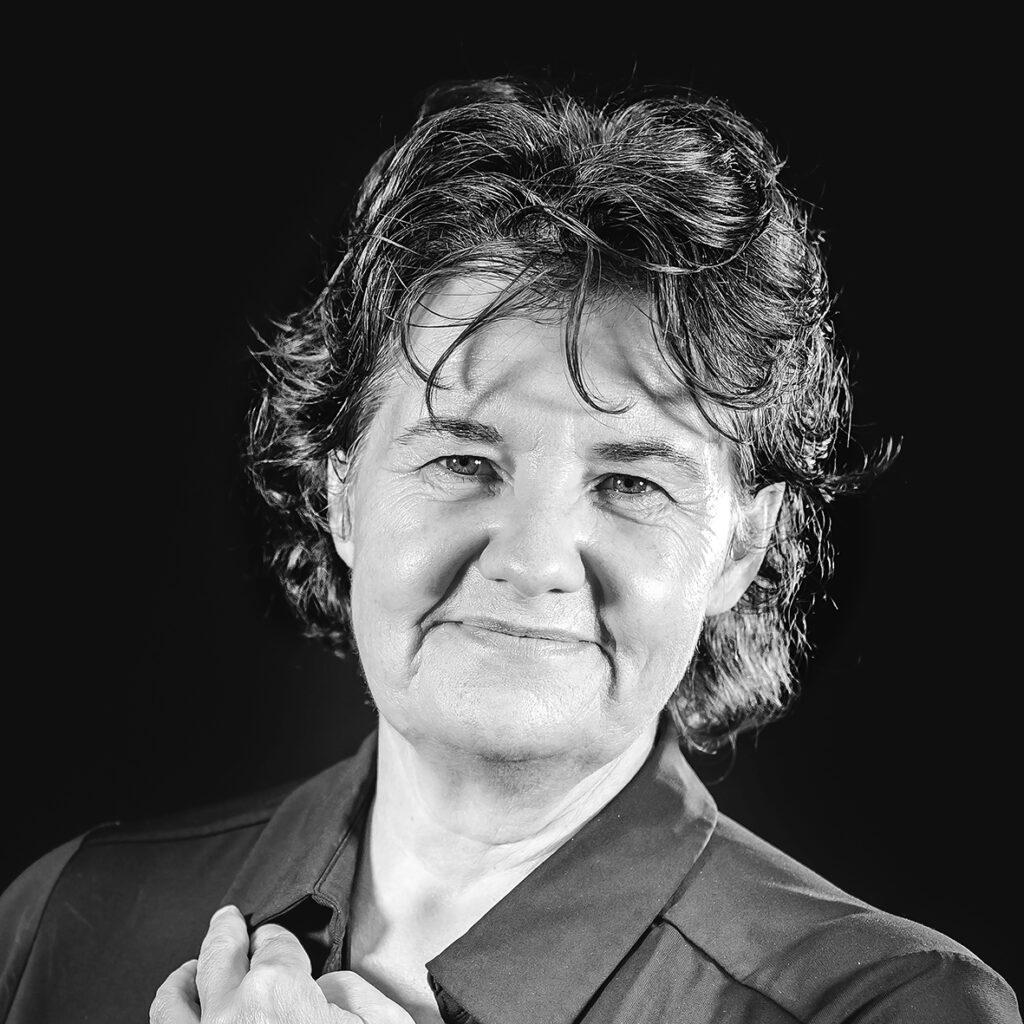 Catherine ZELTNER